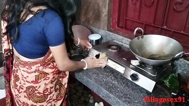 Indian Red Saree Wife Fuck With Hard Fucker ( Official Movie By Villagesex91 )