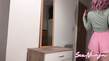 Guests are Coming Over and I have to Share the Room with my Step-Mama - 3 image