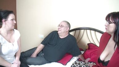 Large Bra Buddies Psycologist desire to watch her Germans patients fuck - 2 image