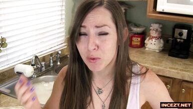 Pompare il tuo passo Mamma in cucina - Dream Taboo Kristi - 5 image