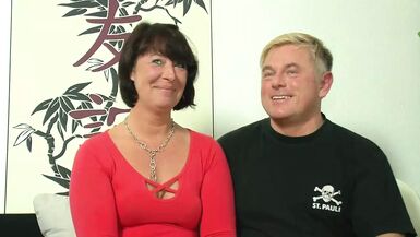 Dilettante 3some sex with a mother i'd like to fuck who can't live without 2 cocks