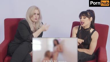 Lezbiyen Porno İzleyen Güzeller - 1 image