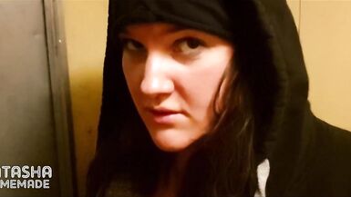 this woman living on street near to my abode, this babe gave me sex for smoke and swallow. No Fuck-Rubber, REAL