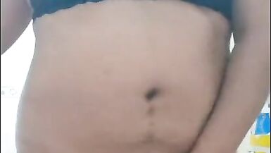 I secretly masturbate with my toy and squirt - 4 image