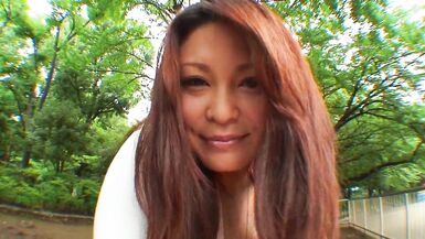 SEXUALLY EXCITED HOTTY RIDES A GIANT DICK AFTER MASTURBATING