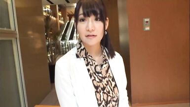 Five Star Cutie - Housewife Pick Up. Continuous Banging Until This Babe Climaxes. - 2 image