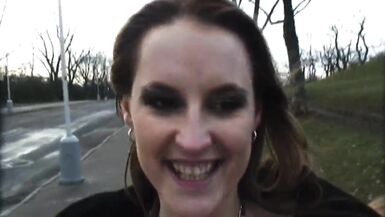 Exhibitionist MILFs please a stud by engulfing his cock - 2 image