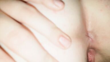 This Babe wishes to be played in it - 10 image