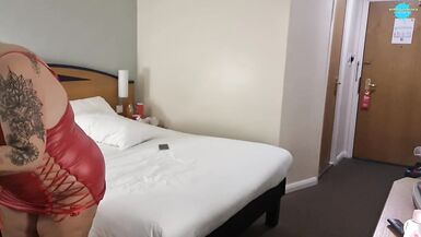 Behind the scenes With Pinky and Her Hubby as they acquire willing to make non-professional porn - 4 image