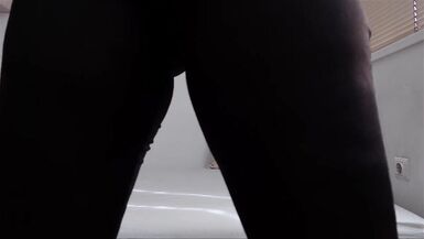 Booty worship in ebony latex catsuit - 8 image