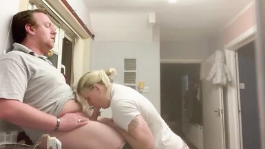 That Babe sucked my dick during the time that cooking my dinner. - 6 image