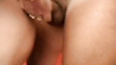 Coppia di vecchie porche scambiste incontra 2 fidanzati sciocchi e amorali che amano il sesso di gruppo e la quasi totalità del godimento sporco - 13 image