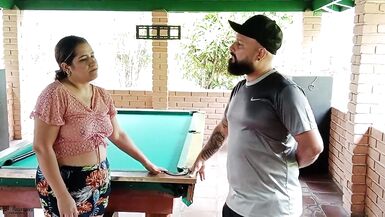 LESDATARY CASHONES TEILT SEINEN MÄNNER, indem er ihm einen großen Bohrer gibt - Porno auf Spanisch