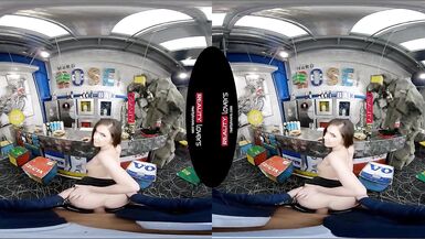 现实生活中的情人 - 惊人的Milf Henessy - 4 image