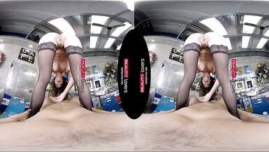 RealityLovers - Amazing Milf Henessy