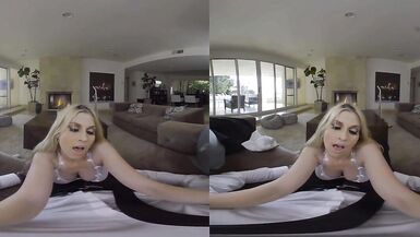 Housewife Christie Taking Vacuum Seller's BBC On BaDoinkVR - 5 image