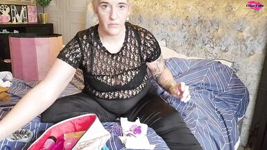 mother I'd like to fuck And Her toys - 12 image