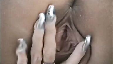 Ce soir, je baise la femme de mon patron, Petra, avec ses gros seins et son visage de poule mouillée, et je la filme en train davoir ma bite dans sa gorge. - 11 image
