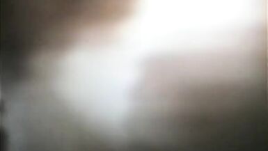 Ce soir, je baise la femme de mon patron, Petra, avec ses gros seins et son visage de poule mouillée, et je la filme en train davoir ma bite dans sa gorge. - 9 image