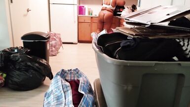 big beautiful woman gives the moving chap a admirable tip - 4 image