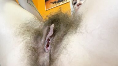TRIMMING MY SUPER LENGTHY VAGINA HAIR CLOSEUP - 4 image