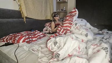 Very hot mommy is enjoying priceless non-professional fuck