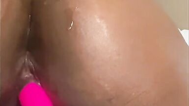Home alone diary ,my stud is pink and white - 12 image
