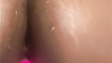 Home alone diary ,my stud is pink and white - 4 image