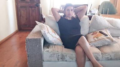 mama masturbating whilst watching tv - 2 image