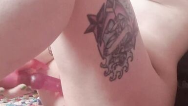 Petite obese altgirl orgasming with rabbit sex-toy, tattooed and pierced with lots of groaning - 10 image