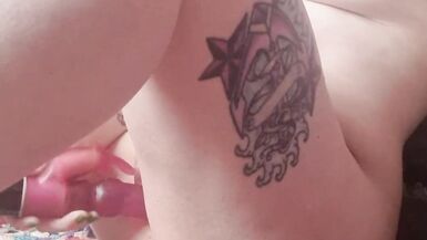 Petite obese altgirl orgasming with rabbit sex-toy, tattooed and pierced with lots of groaning - 11 image