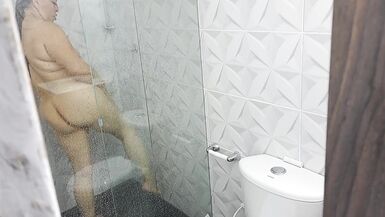 I love how my stepmom swallows my entire cock - 2 image