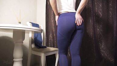 Real Amateur Homemade Leggings And Jeans Ass Tease 4K - 2 image