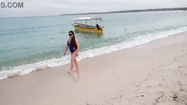 My Stepmother Asked Me To Take Some Pictures Of Her On The Beach The Next Day We Walked And Alone I Filled Her With Cum In Front Of The Sea 2 FULLONXRED - 11 image