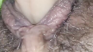 Delia eccitatissima con il mio cazzino e cazzone,in primissimo piano - 3 image
