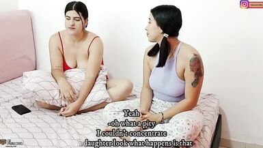 Büyük memeli seksi lezbiyen üvey anne deneyimsiz bir kızı sikiyor - Porn in Spanish - 3 image