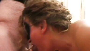 Horny milf ready to be penetrated by Italian amateur - 6 image