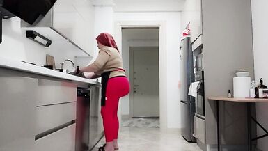 my slut big ass stepmom caught me watching at her ass - 10 image