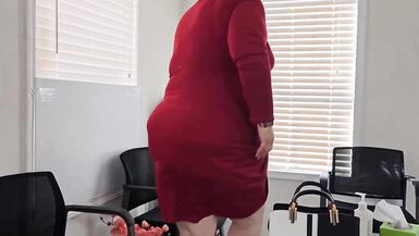 Caught stranger jerking off In Dentist Waiting area & made him shoot his cum on my panties. - 5 image
