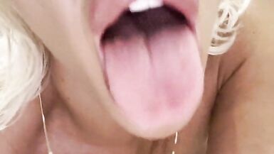 Milf Bodybuilder Muscular Joi Masturbation