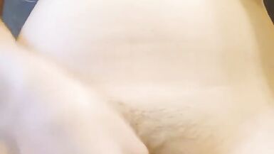 Desi Girl enjoy Boobs and Hairy Pussy Show