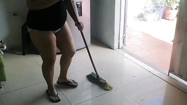 My perverted stepmother likes to clean in the street for the neighbor to see - 3 image