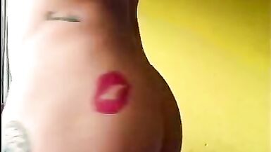 Dee Marie indulges in some self-pleasure with her hot clit - 3 image