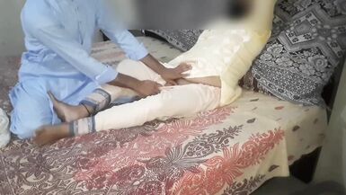 Hot pregnant Desi Aunty having sex with her house worker, and the worker enjoyed fucking the Indian Aunty - 3 image