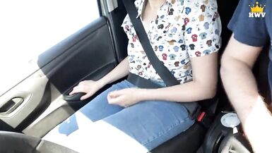 Mature milf forgot to take money from her husband, had to pay the taxi driver with a pussy and a blowjob in the throat - 4 image