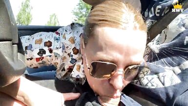 Mature milf forgot to take money from her husband, had to pay the taxi driver with a pussy and a blowjob in the throat - 6 image