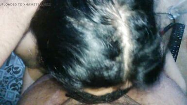 Entraînement à la gorge profonde pour devenir une super salope de bite !