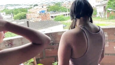 JAI DEMANDÉ MA DEMI-SŒUR EN MARIAGE DANS LE JARDIN