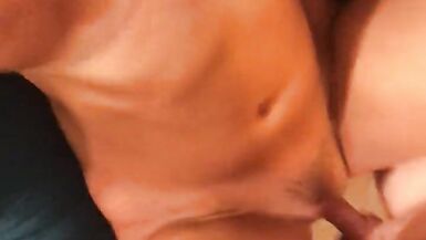 Big Breasted MOM wird NUTTED ON - 15 image