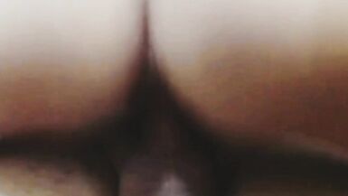 Amateur Latina avec un gros cul se fait baiser par une grosse bite ! - 4 image